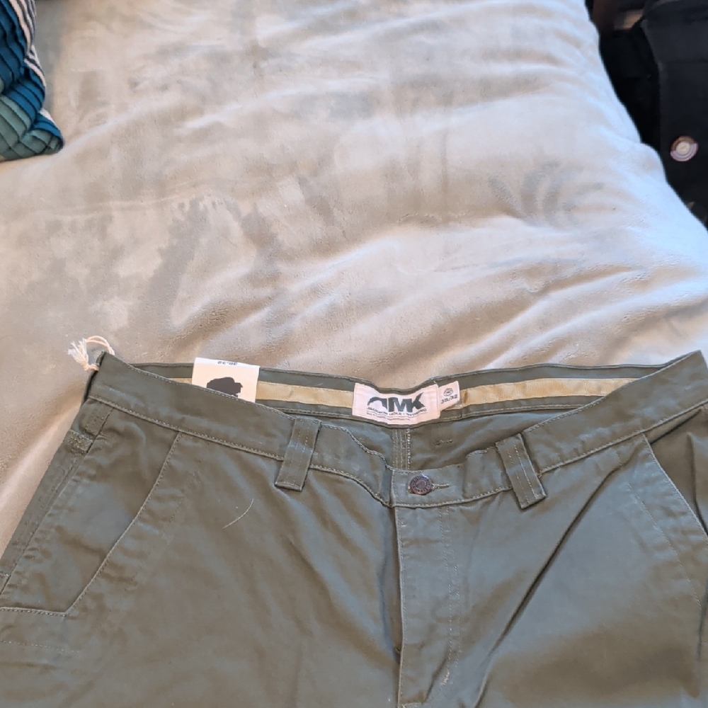 Mountain Khakis Men's Green Chinos